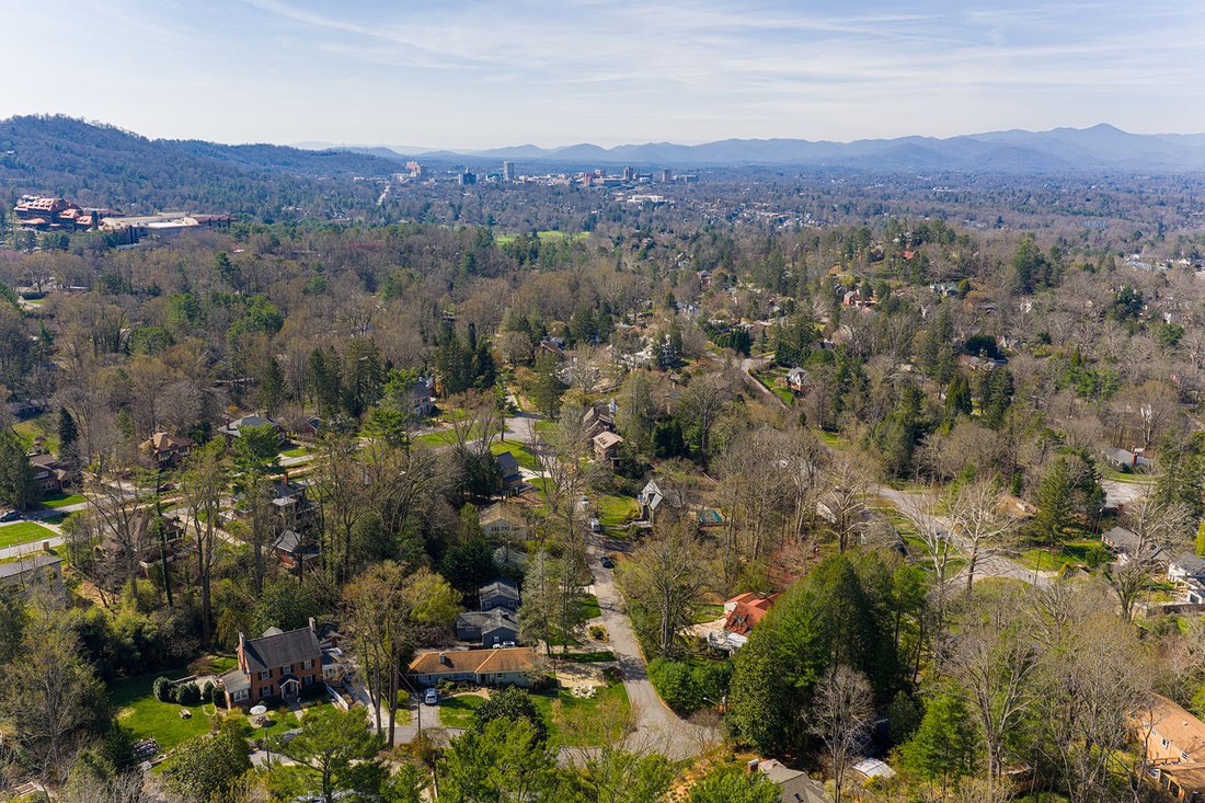 House in Asheville, North Carolina, United States 5 - 17555395