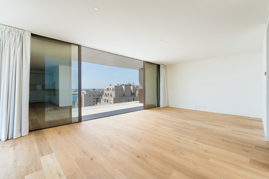 Apartment in Cedofeita, Santo Ildefonso, Se, Miragaia, Sao Nicolau e Vitoria, Porto District, Portugal 4 - 17555376