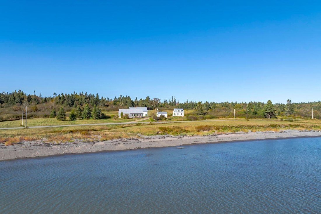 House in Lubec, Maine, United States 5 - 17555559