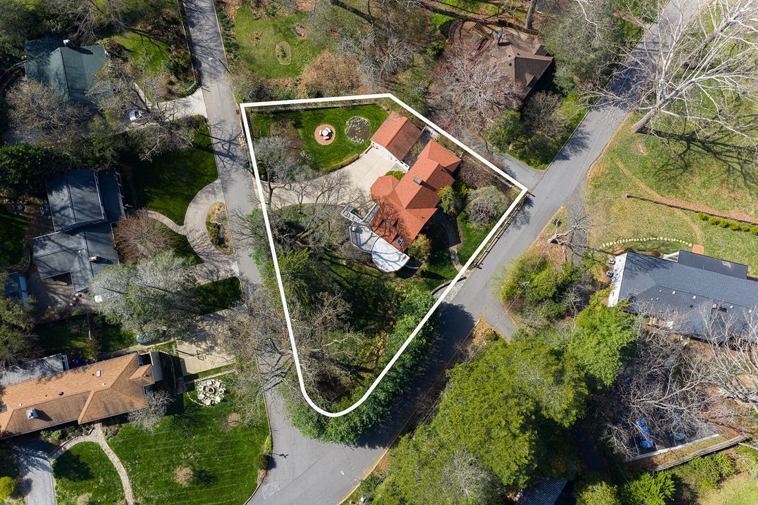 House in Asheville, North Carolina, United States 2 - 17555395