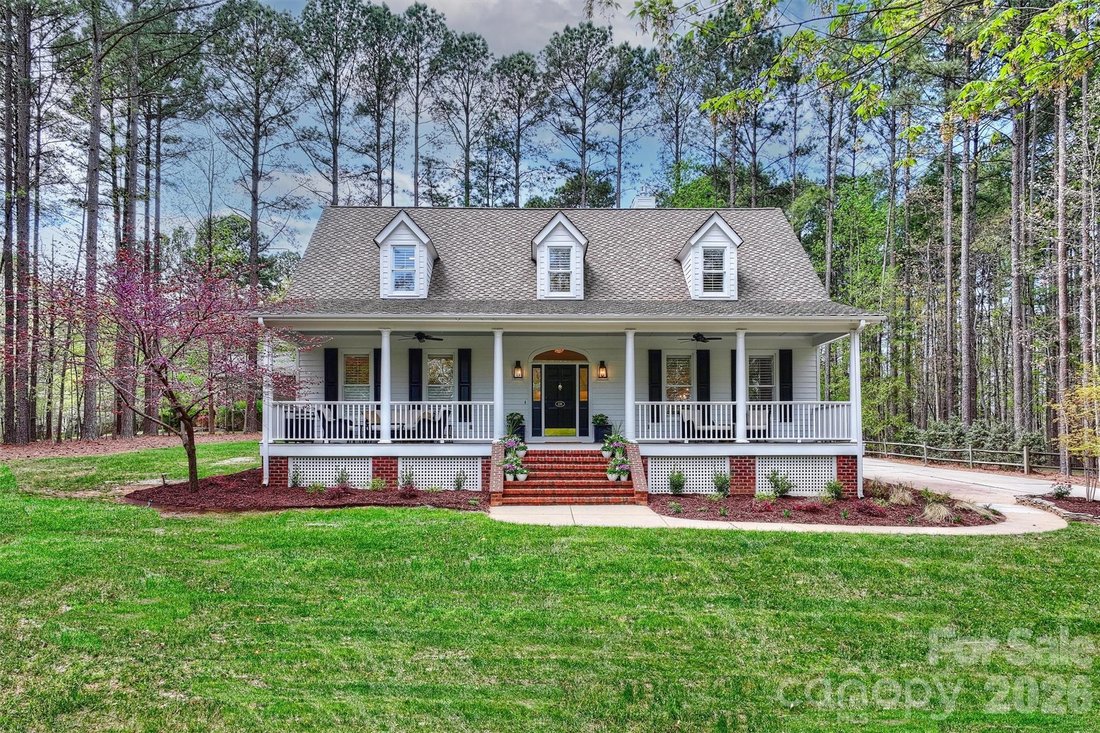 House in Mooresville, North Carolina, United States 2 - 17555597