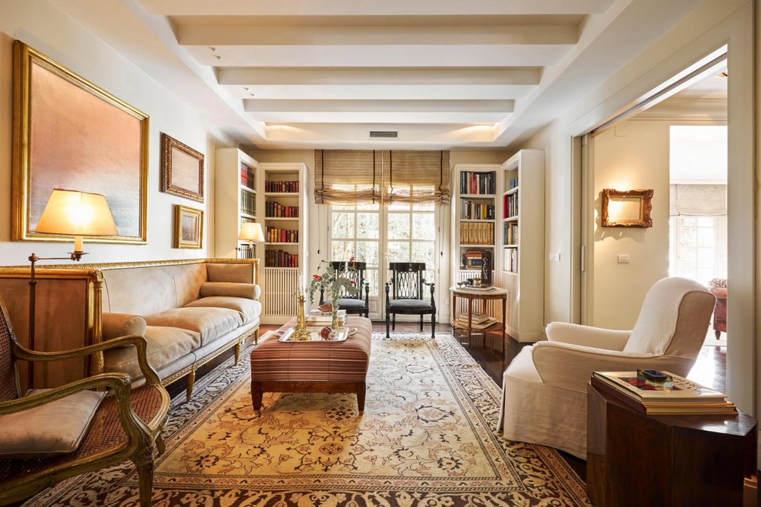 Townhouse in Chamartín, Madrid, Spain 3 - 17555633