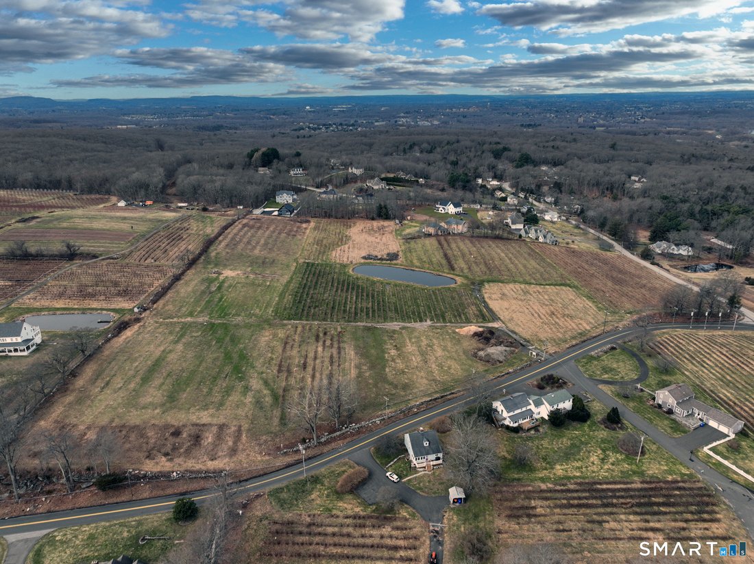 Land in Glastonbury, Connecticut, United States 1 - 17555386