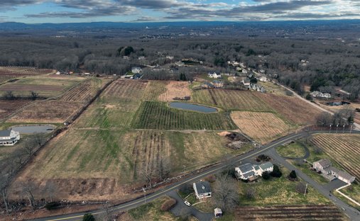 Land in Glastonbury, Connecticut, United States 1