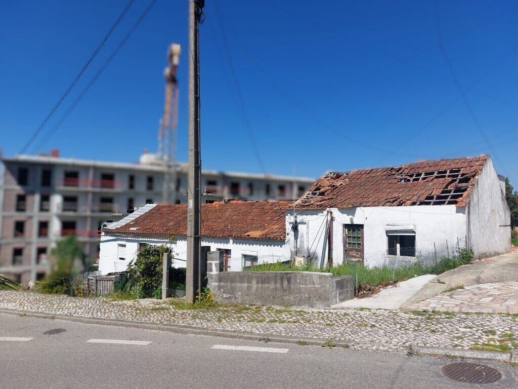Estate in Leiria, Pousos, Barreira e Cortes, Leiria District, Portugal 1 - 17555399