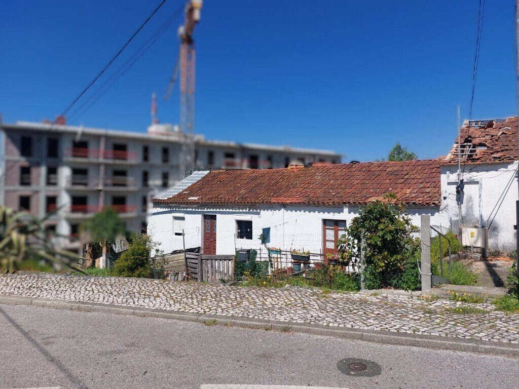 Estate in Leiria, Pousos, Barreira e Cortes, Leiria District, Portugal 3 - 17555399