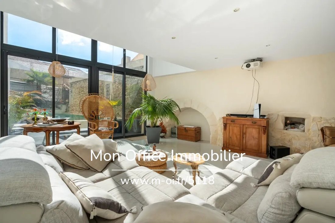 House in Zone Urbaine, Lambesc, France 3 - 17555434