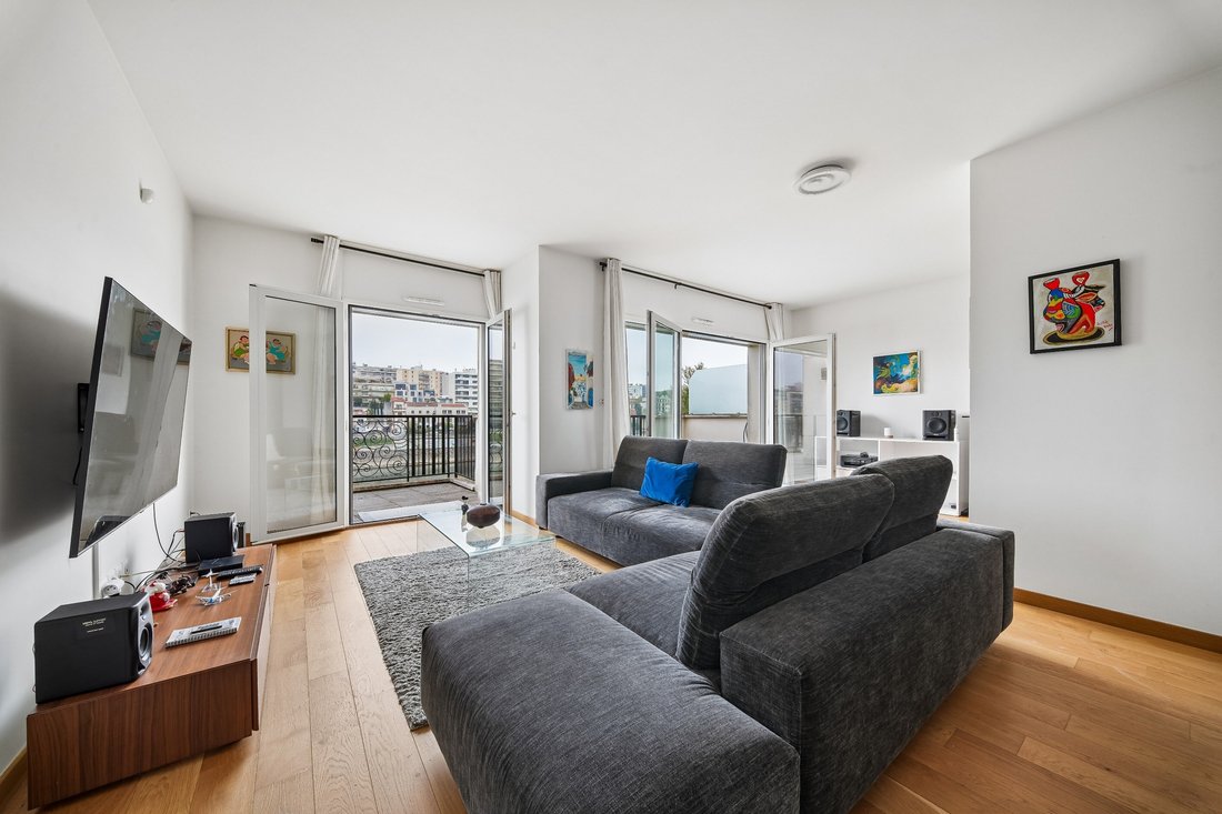 Apartment in La Plaine des Sablons, Neuilly-sur-Seine, France 3 - 17555380
