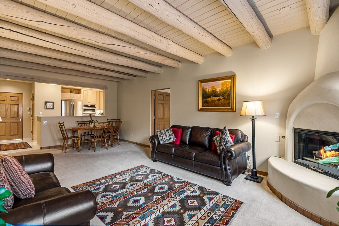 Condo in Santa Fe, New Mexico, United States 3 - 17555512