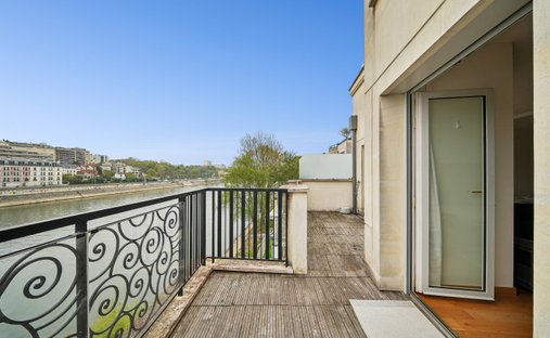 Apartment in La Plaine des Sablons, Neuilly-sur-Seine, France 1