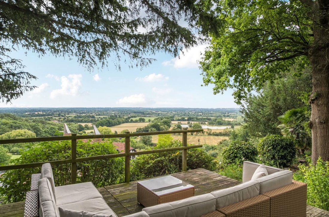 Boughton Monchelsea, England 3 - 17555459