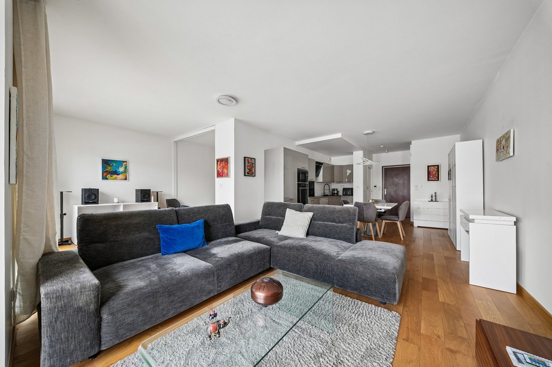 Apartment in La Plaine des Sablons, Neuilly-sur-Seine, France 4 - 17555380