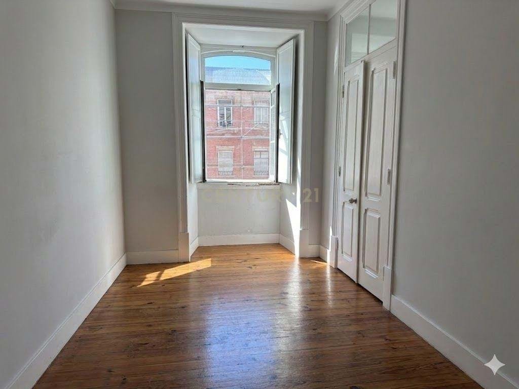 Apartment in Penha de Franca, Lisbon, Portugal 4 - 17438949