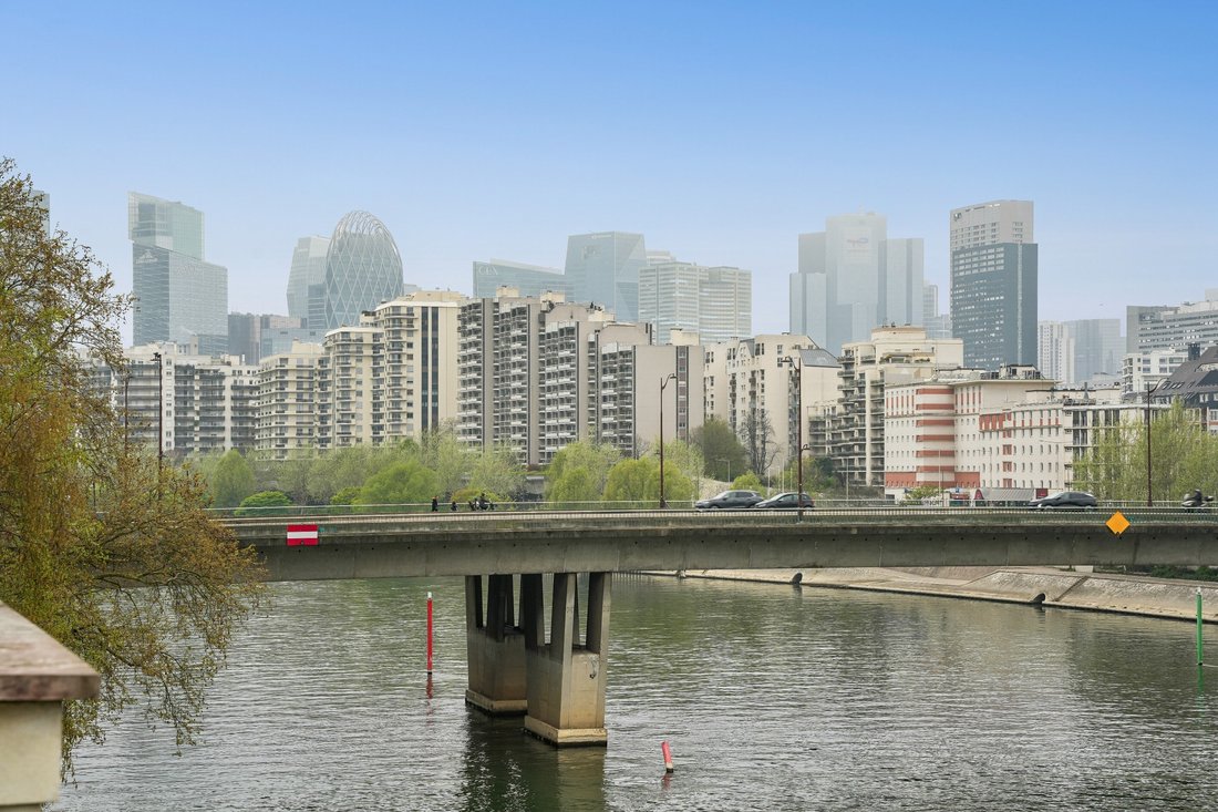 Apartment in La Plaine des Sablons, Neuilly-sur-Seine, France 2 - 17555380