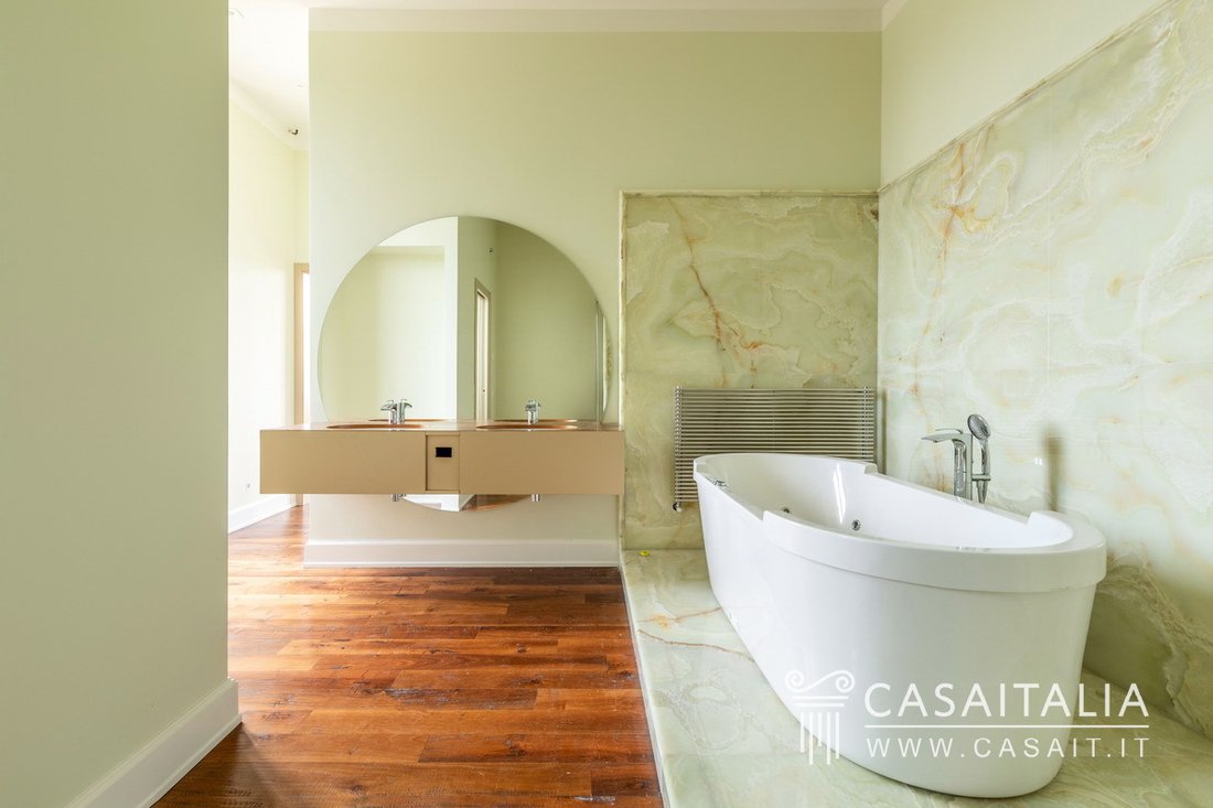 Villa in Center, Pistoia, Tuscany 5 - 17555767