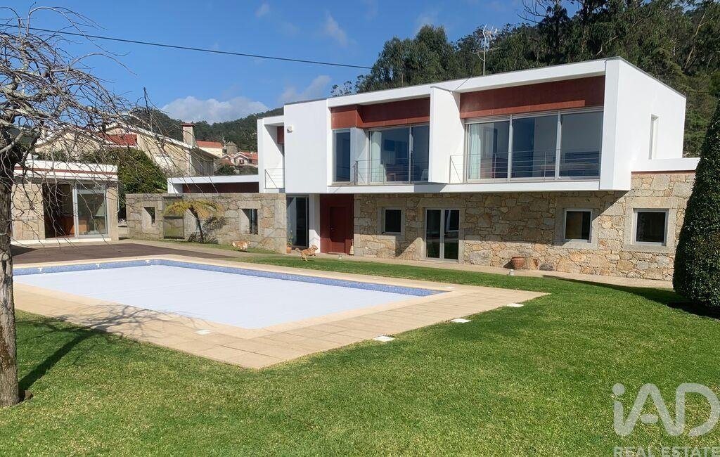Townhouse in Esposende, Marinhas e Gandra, Braga, Portugal 1 - 17556171