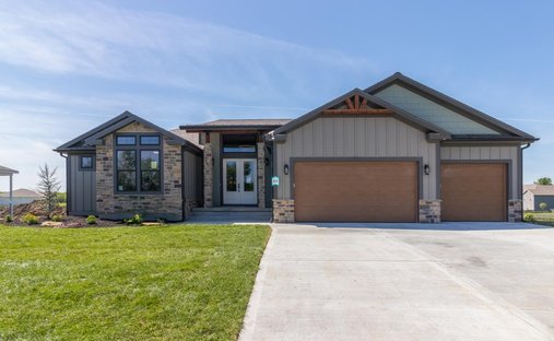 House in Raymore, Missouri, United States 1