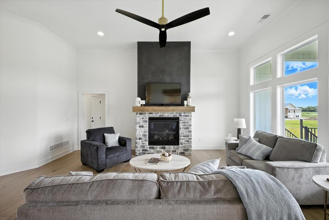 House in Raymore, Missouri, United States 4 - 17555709