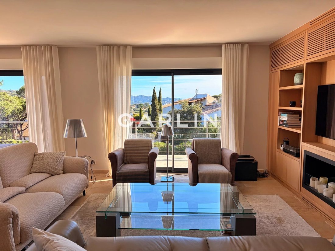 Villa in Nartelle-Noyer-Bellevue-bd des Sardinaux, Sainte-Maxime, France 3 - 17555711
