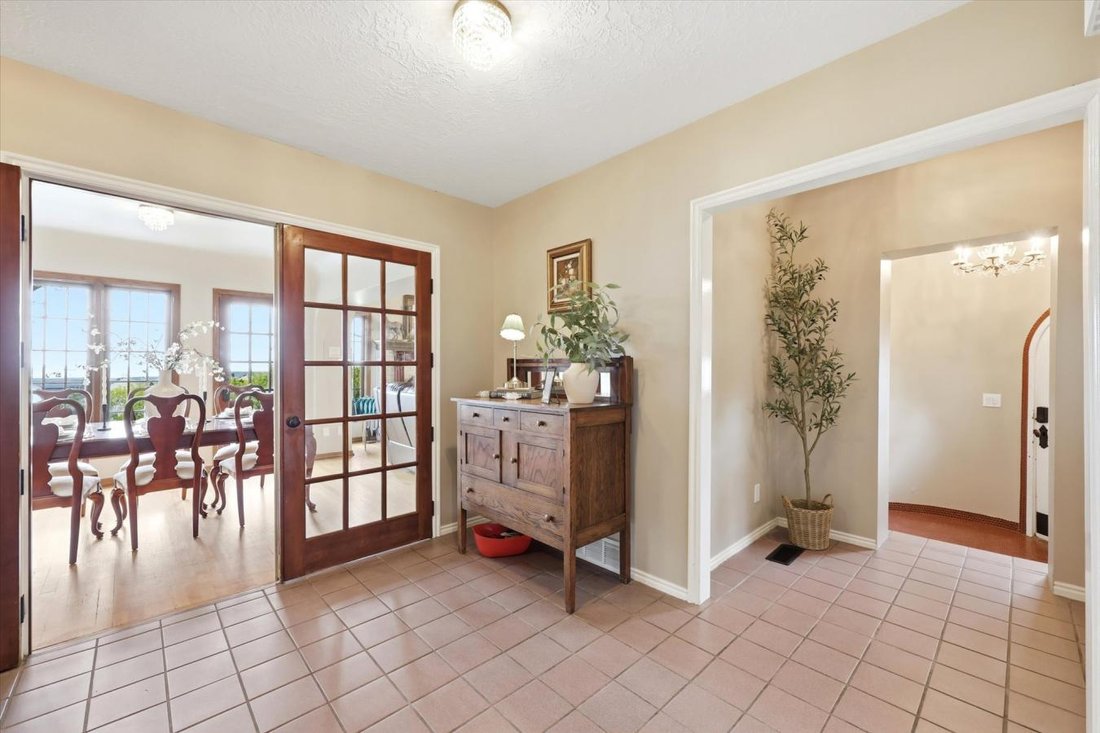 House in Sandy, Utah, United States 3 - 17555752