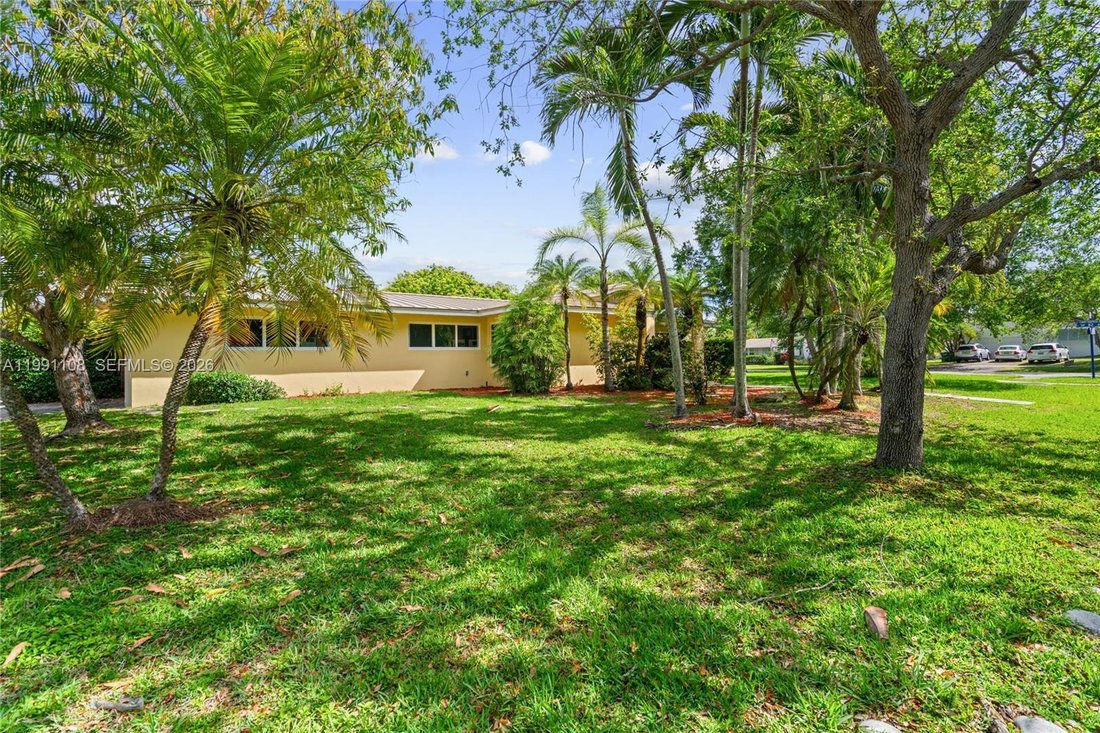 House in Coral Gables, Florida, United States 2 - 17555652