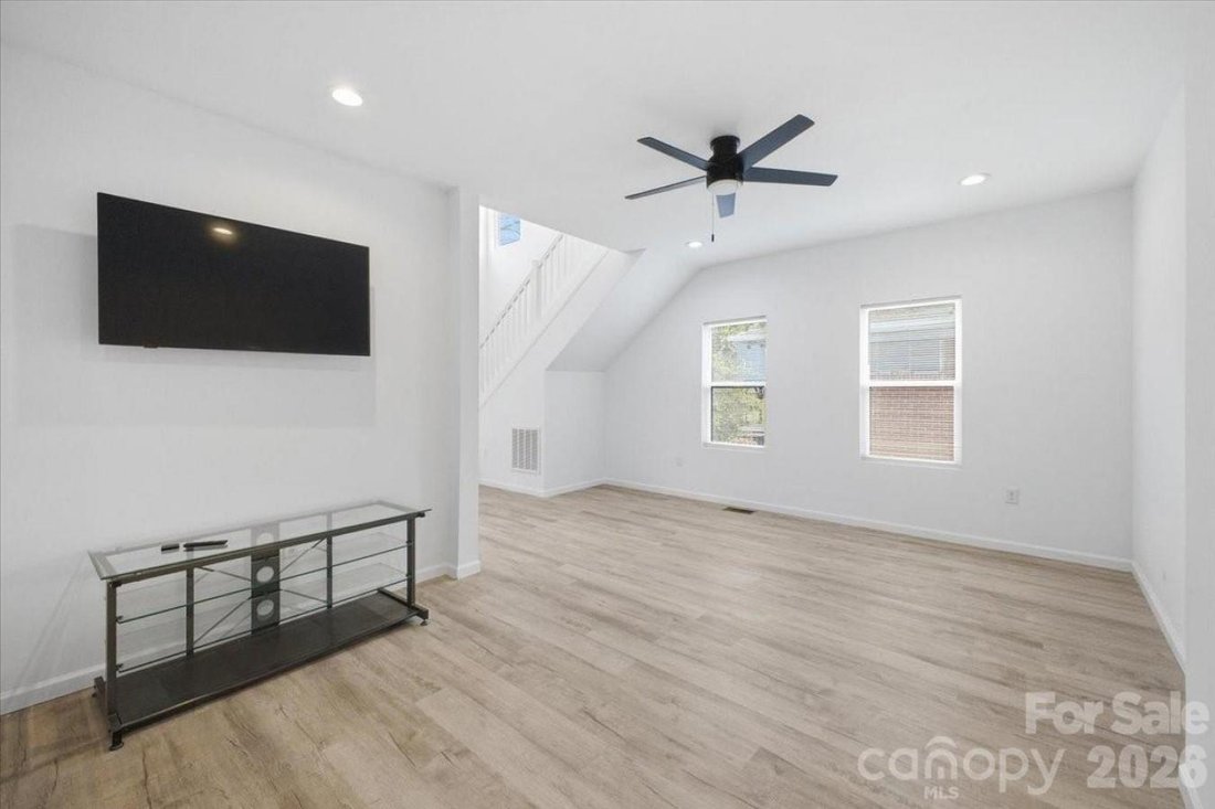 House in Charlotte, North Carolina, United States 2 - 17555749