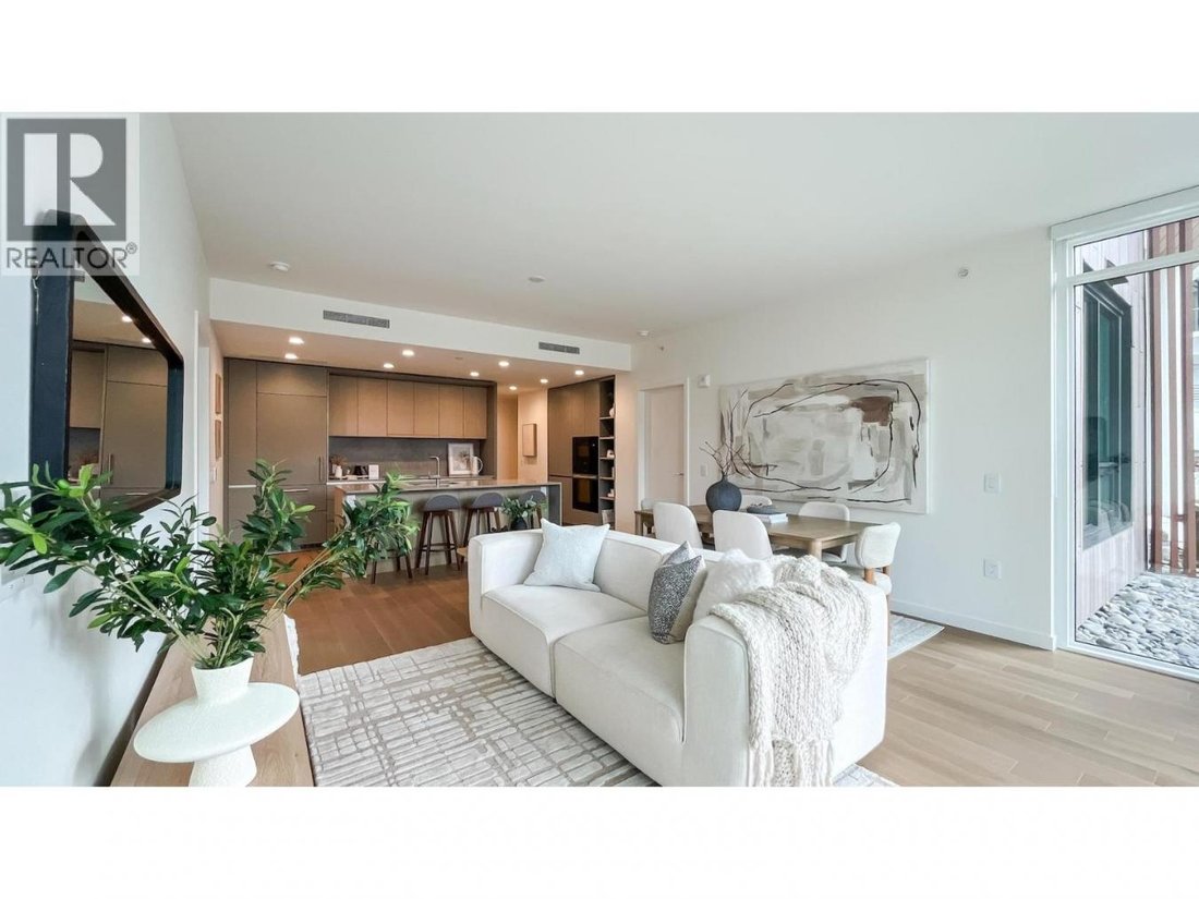 House in West Vancouver, British Columbia, Canada 4 - 17555739