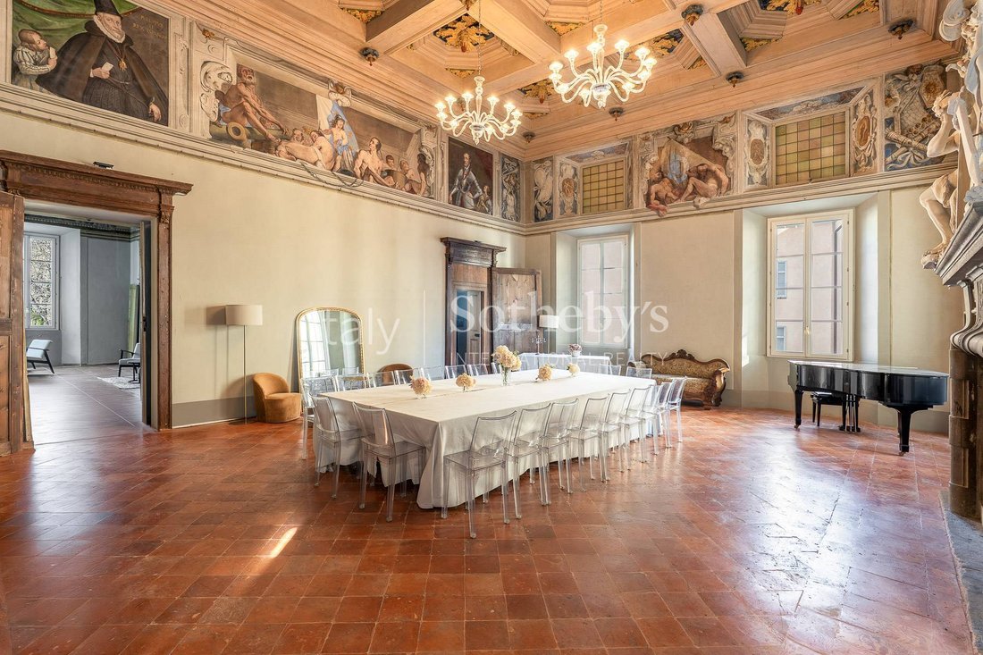 House in Historic Center, Como, Lombardy 3 - 17556116