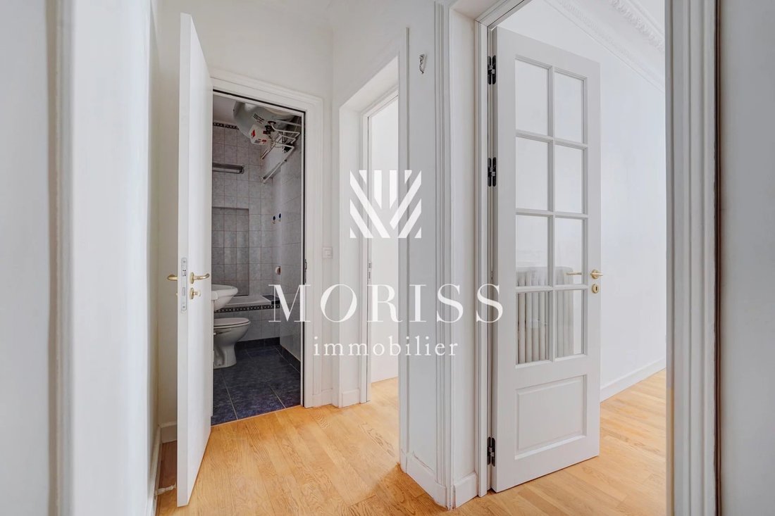 Apartment in Auteuil Sud, Paris 16e Arrondissement, Paris 2 - 17555651