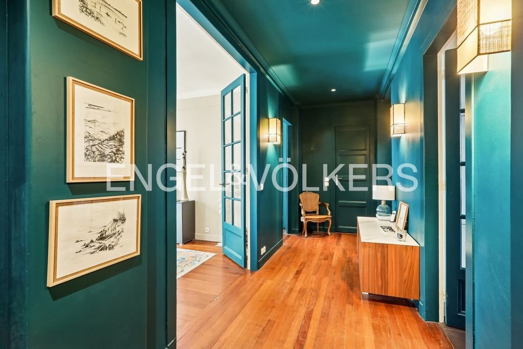 Apartment in Auteuil Sud, Paris 16e Arrondissement, Paris 4 - 17550341