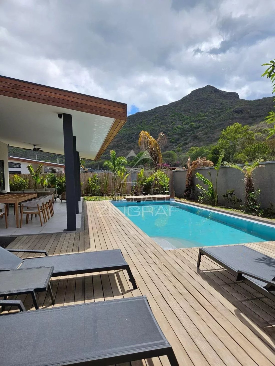 Villa in Black River, Rivière Noire District, Mauritius 2 - 17555658