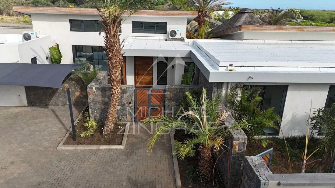 Villa in Tamarin, Rivière Noire District, Mauritius 4 - 17555658