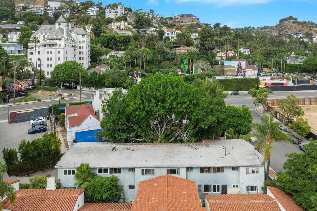 Los Angeles, California, United States 2 - 17556288