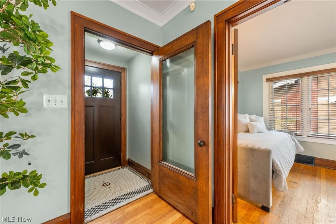 House in Lakewood, Ohio, United States 4 - 17555751