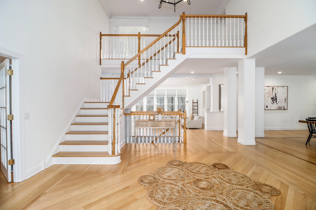 House in Brookfield, Connecticut, United States 4 - 17556464