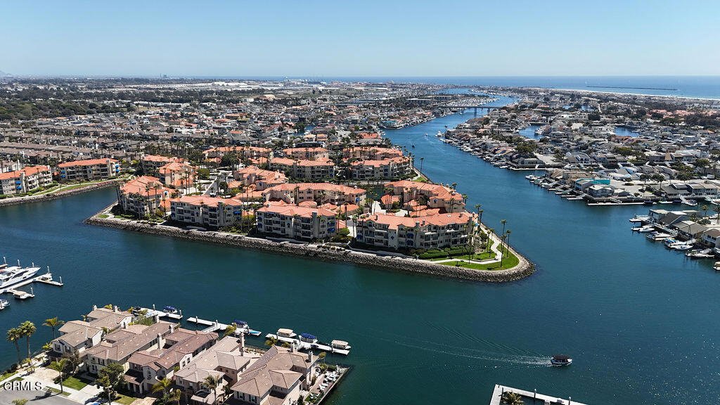 House in Oxnard, California, United States 3 - 17556459
