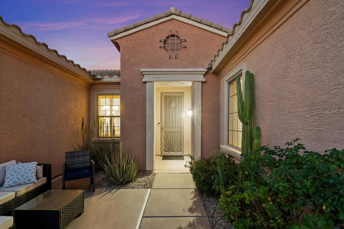 Surprise, Arizona, United States 3 - 17556472