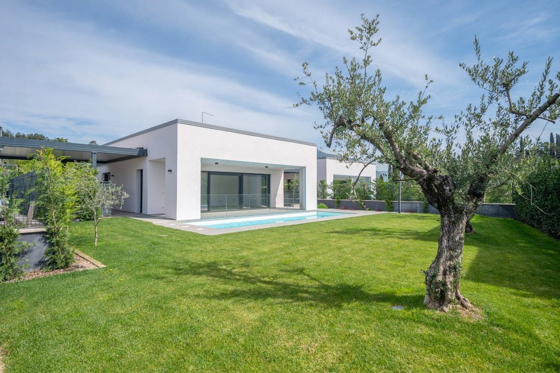 House in Costermano sul Garda, Veneto, Italy 2 - 17556592