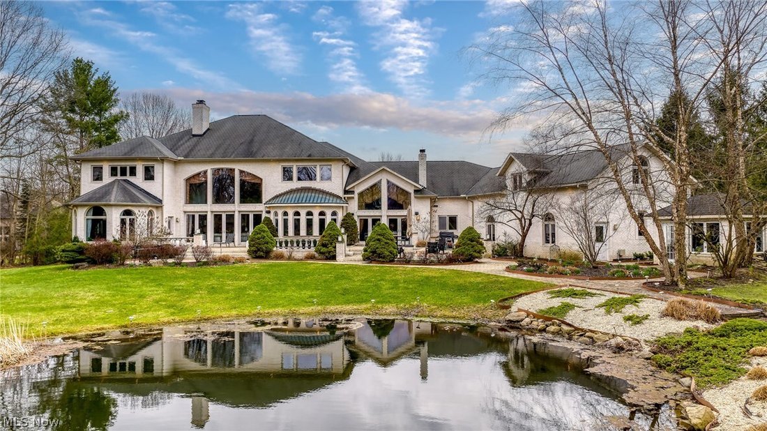 House in Novelty, Ohio, United States 4 - 17556560