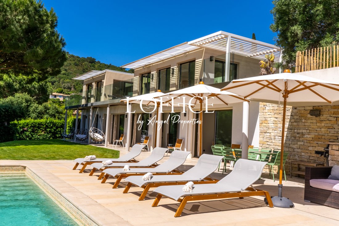 Villa in Ramatuelle, Provence-Alpes-Côte d'Azur, France 3 - 17557981
