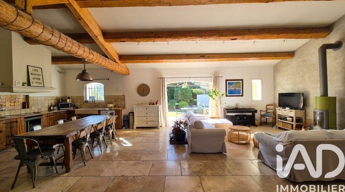 House in Aureille, Provence-Alpes-Côte d'Azur, France 4 - 17559289