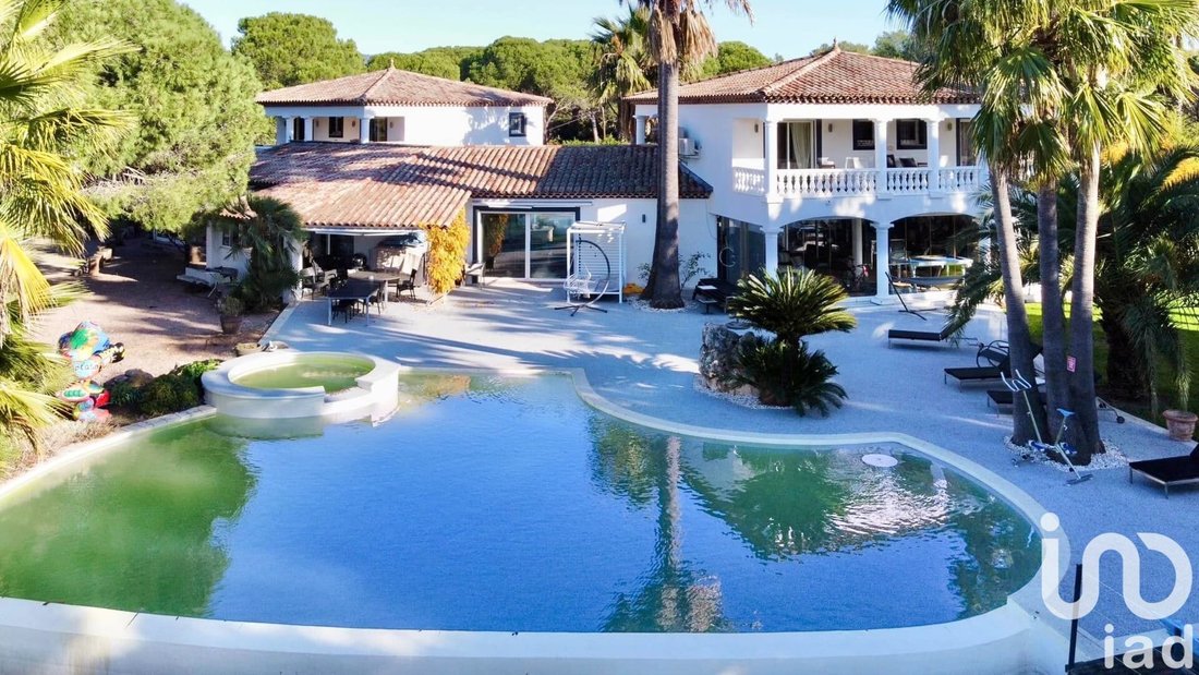 House in La Bouverie, Roquebrune-sur-Argens, France 1 - 17559391