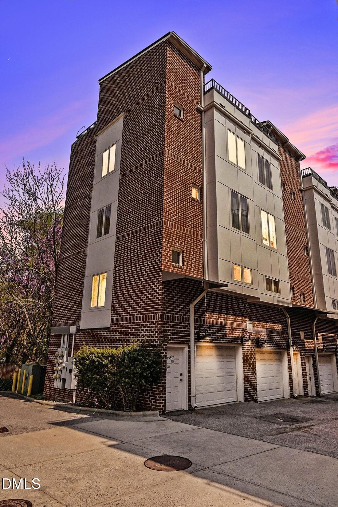 Condo in Chapel Hill, North Carolina, United States 1 - 17559617