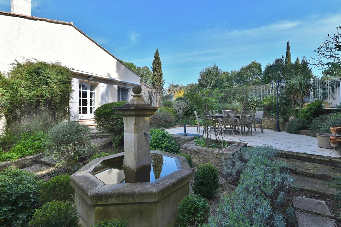 House in Uzès, Occitania, France 5 - 17558230