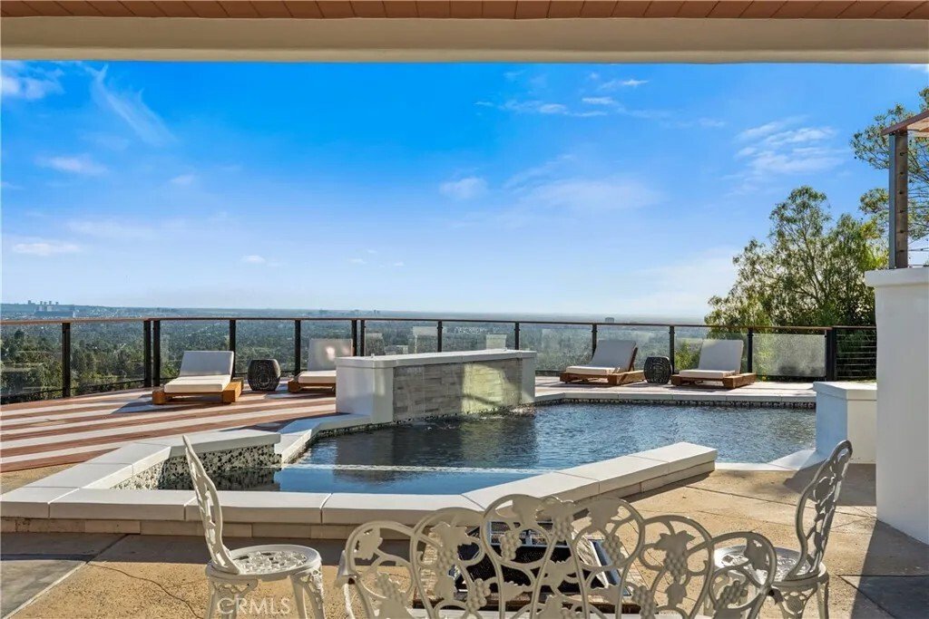 House in Santa Ana, California, United States 5 - 17556830