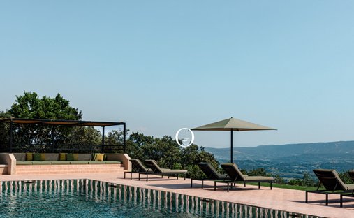 Villa in Gordes, Provence-Alpes-Côte d'Azur, France 1