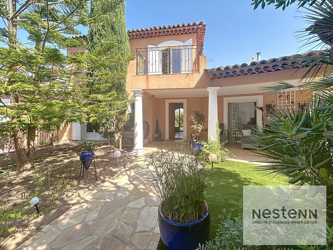 House in Frejus, Provence-Alpes-Côte d'Azur, France 5 - 17557735