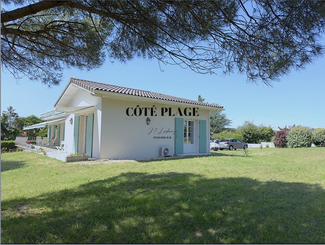 House in Saint-Palais-sur-Mer, Nouvelle-Aquitaine, France 4 - 17557873
