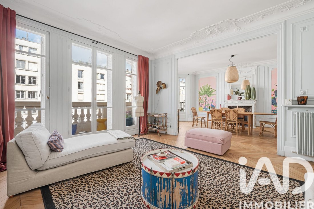 Apartment in Pereire-Malesherbes, Paris 17e Arrondissement, Paris 2 - 17559476