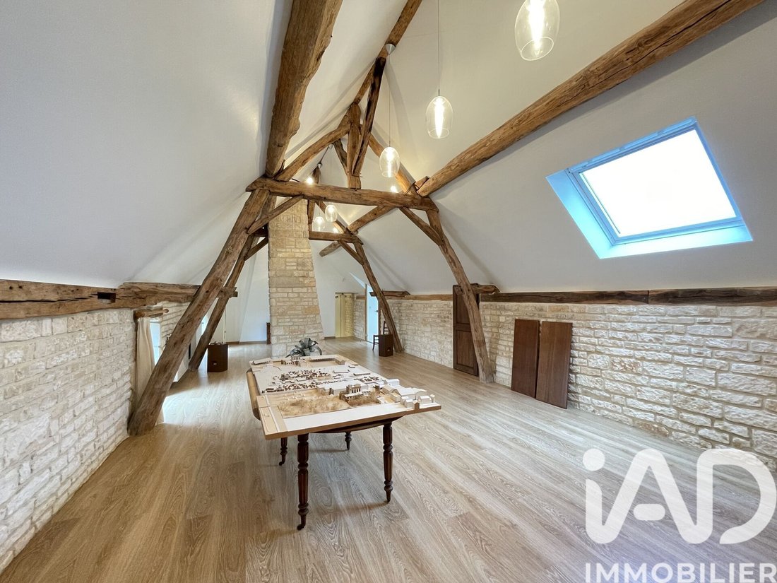 House in Yrouerre, Bourgogne – Franche-Comté, France 4 - 17559616
